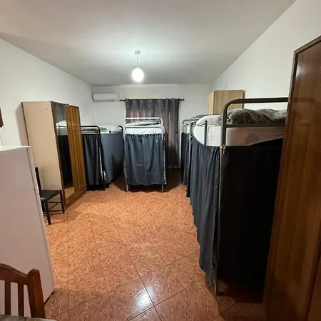 Siri Tirana